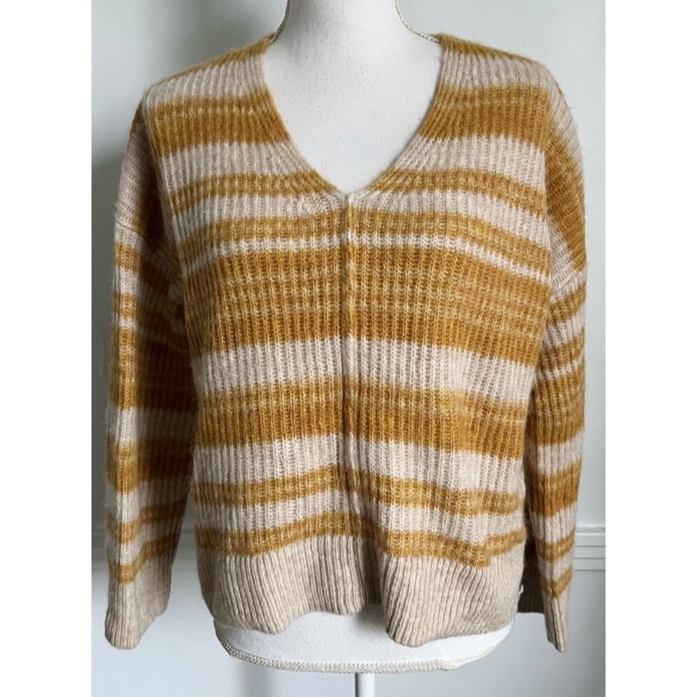 Madewell • Spacedyed Staley Striped V-Neck Sweater - Mustard and Cream